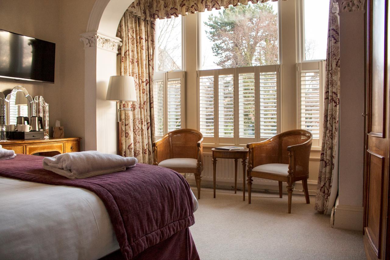 Ascot House Hotel Harrogate Exterior foto